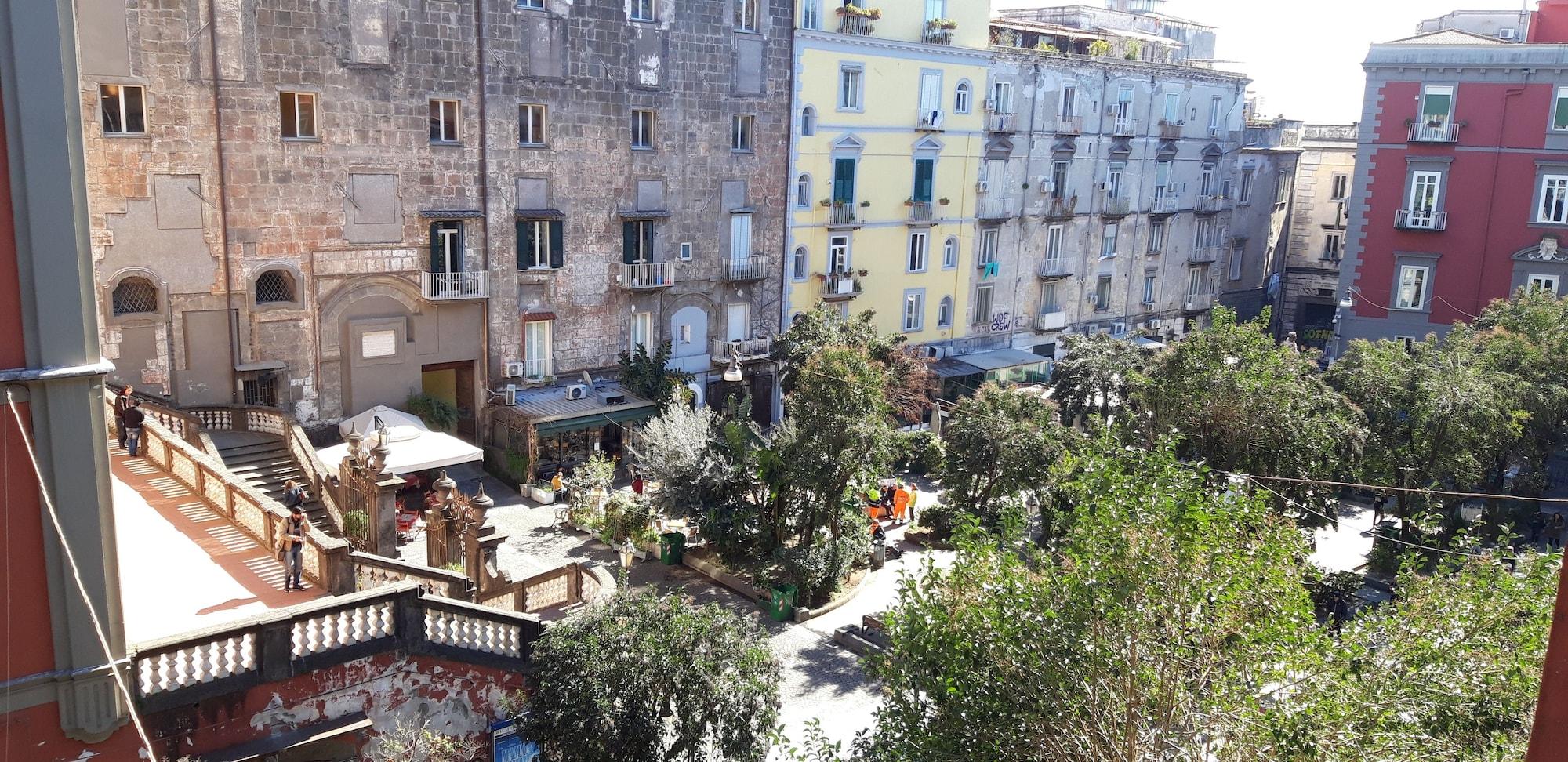 Hotel Piazza Bellini&Apartments Napoli Esterno foto