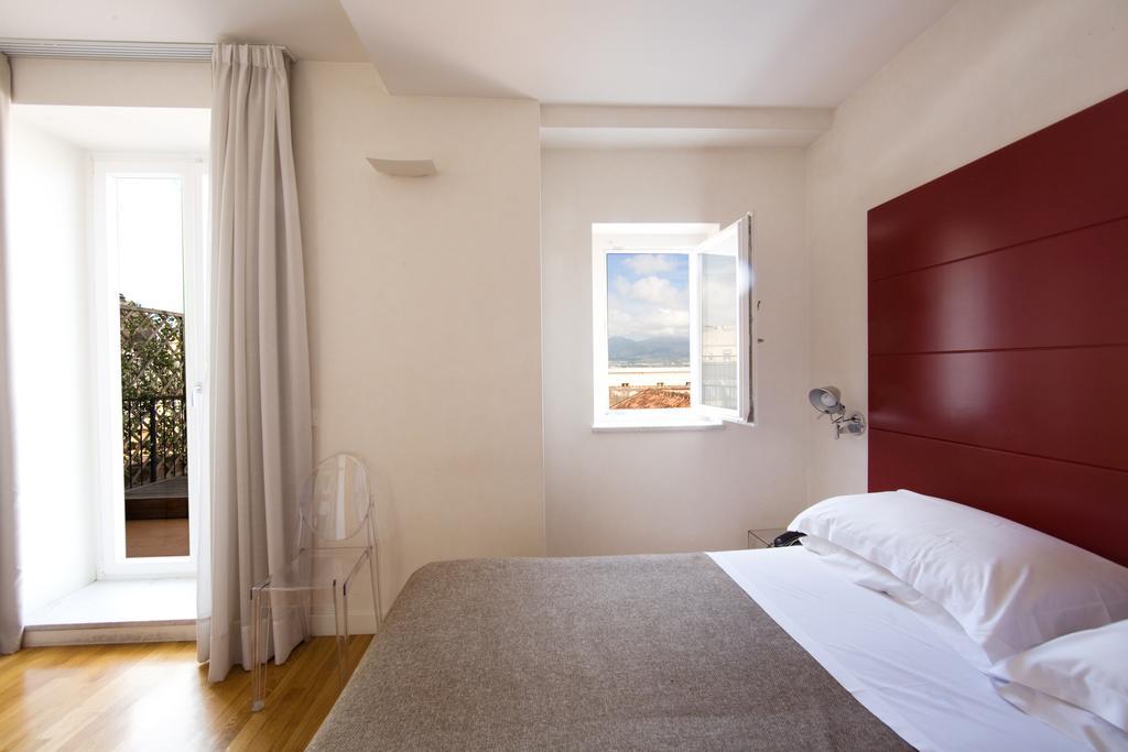 Hotel Piazza Bellini&Apartments Napoli Esterno foto